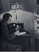 Генерал-майор Н.А.Байкузов у своей домашней радиостанции