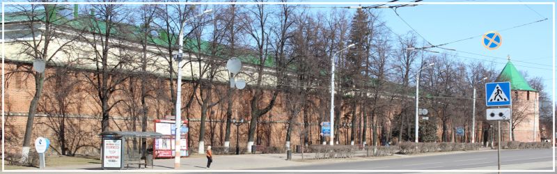 Вид на Арсенал Нижегородского кремля с площади Минина и Пожарского, фото Галины Филимоновой