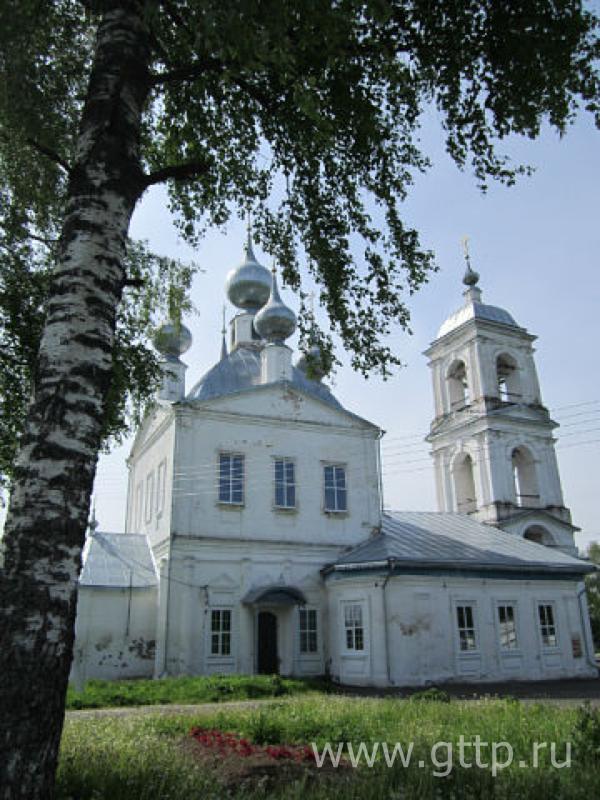 Троицкая церковь в Скоробогатове, фото Ольги Барыкиной. 
