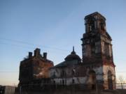 Знаменская церковь 1701 года в Больших Кемарах, фото Владимира Бакунина