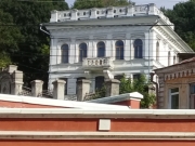 Белое здание - усадьба М.П.Водовозовой-М.П.Солина в Нижнем Новгороде, фото Галины Филимоновой