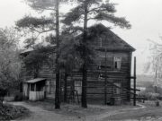 Деревянный дом, входивший в состав усадьбы Оболенского, 1996, Виктор Ивченков 
