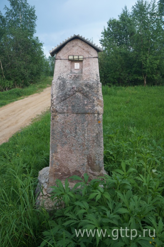 Поклонный столб в Татарке, фото Андрея Павлова
